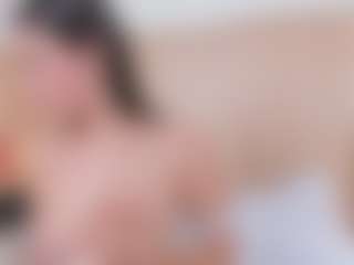 Live cam show with NahimiThompson - Ass Clapping on CamwithHer