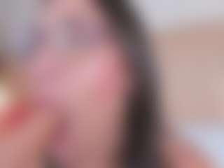 Live cam show with NahimiThompson - Cute on Instabang