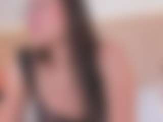 Live cam show with NahimiThompson - Fingers on Camsoda