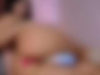 sofia-go's Live Sex Cam Show