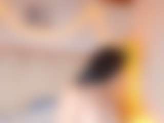 Live cam show with amySwann - Thin on CamClone