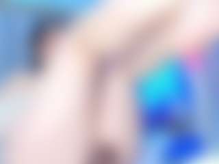 Live cam show with amySwann - Upskirt on CSO-WL