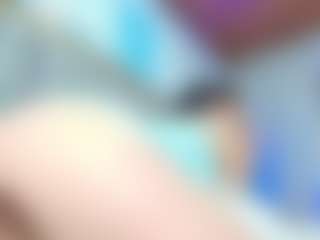 Live cam show with amySwann - Thin on CamwithHer