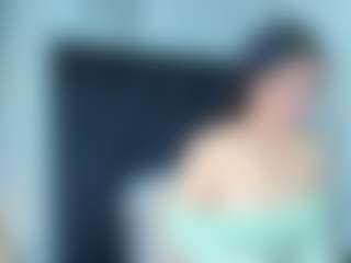 Live cam show with amySwann - Skinny on camwithhim.com