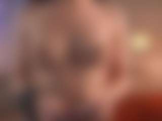 Live cam show with DeneseThepbanthao - Longhair on Milfs Live