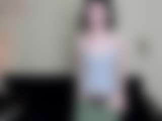 Live cam show with Londa - Nipple Play on Camming Site