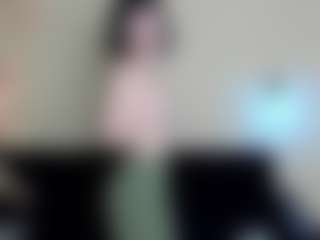 Live cam show with Londa - Legs on Camsoda