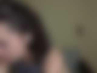 Live cam show with Londa - Shake on x69.live