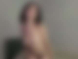 Live cam show with Londa - Shaved on Camsoda
