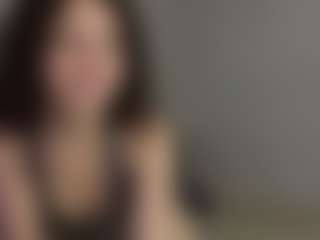 Live cam show with Londa - Pretty on CamClone