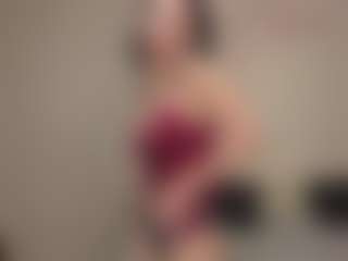 Live cam show with Londa - Glasses on Camsoda