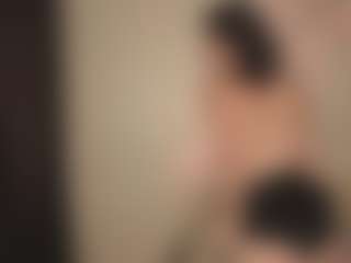 Live cam show with Londa - Shaved on CamwithHer