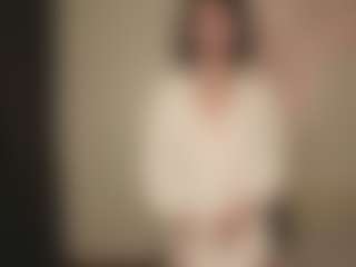 Live cam show with Londa - Legs on Streamer API
