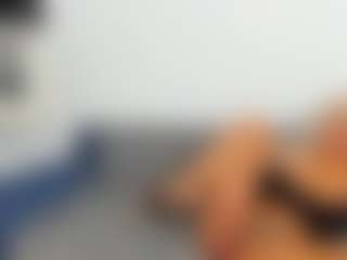Live cam show with BlueEyesDesire - Solo on iamadamtest123.com