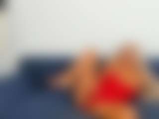 Live cam show with BlueEyesDesire - Massage on SxyPornLive