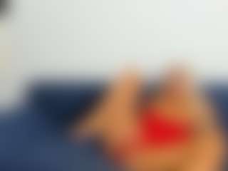 BlueEyesDesire's Live Sex Cam Show