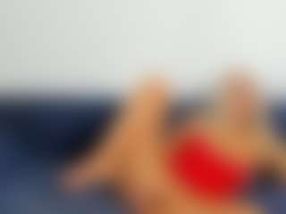 BlueEyesDesire's Live Sex Cam Show