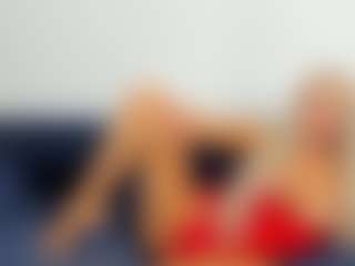 BlueEyesDesire's Live Sex Cam Show