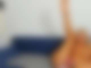 Live cam show with BlueEyesDesire - Pov on Gym Cam Girls