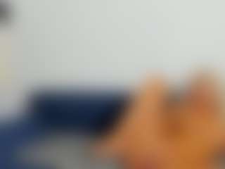 BlueEyesDesire's Live Sex Cam Show