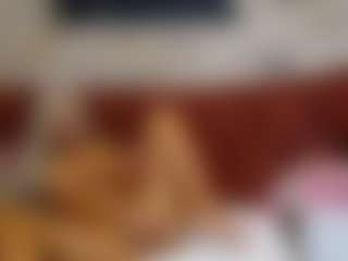 Live cam show with BlueEyesDesire - White on AdultVida.com | united states