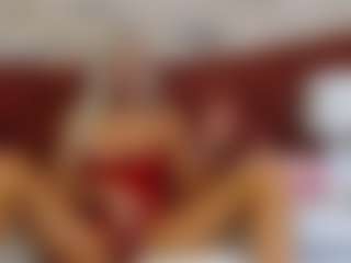 Live cam show with BlueEyesDesire - Middle Aged on Camsoda