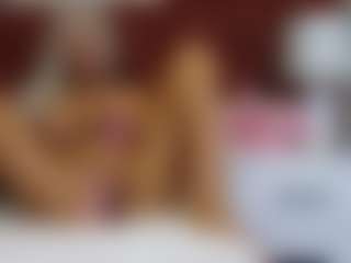 BlueEyesDesire's Live Sex Cam Show
