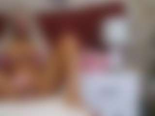 Live cam show with BlueEyesDesire - Athletic on Camsoda