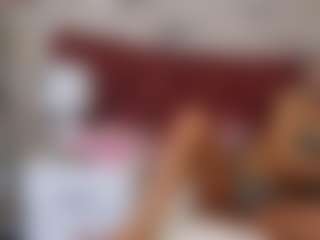 BlueEyesDesire's Live Sex Cam Show
