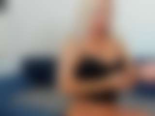 Live cam show with BlueEyesDesire - Squirt Mature on CSO-WL