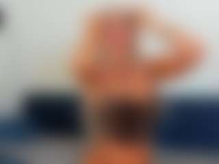 BlueEyesDesire's Live Sex Cam Show