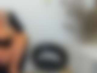 Live cam show with BlueEyesDesire - Lovense Middle Aged on Streamer API