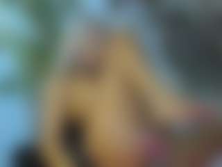 Live cam show with BlueEyesDesire - Middle Aged on Camsoda