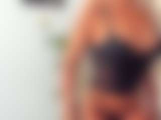 Live cam show with BlueEyesDesire - Athletic Blowjob on Taboo Cams XXX