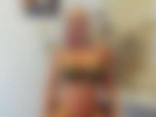 Live cam show with BlueEyesDesire - Smoking on Camsoda Late Night