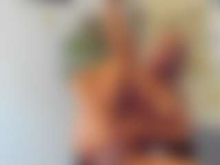 Live cam show with BlueEyesDesire - Smoking on Cam Slut