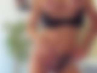Live cam show with BlueEyesDesire - Mature Toys on UwU Esports