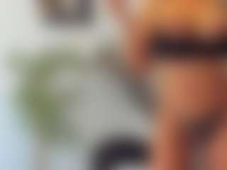 BlueEyesDesire's Live Sex Cam Show