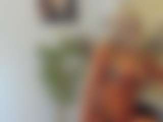 BlueEyesDesire's Live Sex Cam Show