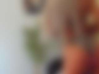 BlueEyesDesire's Live Sex Cam Show