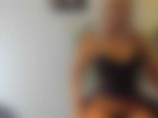 Live cam show with BlueEyesDesire - White Mature on xheatlive.com | united states