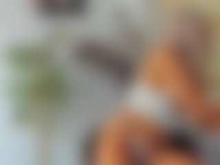 BlueEyesDesire's Live Sex Cam Show