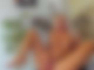 BlueEyesDesire's Live Sex Cam Show