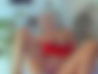 BlueEyesDesire's Live Sex Cam Show