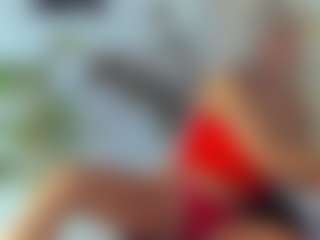 BlueEyesDesire's Live Sex Cam Show