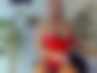 BlueEyesDesire's Live Sex Cam Show