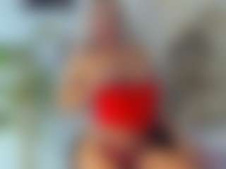 BlueEyesDesire's Live Sex Cam Show