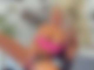 BlueEyesDesire's Live Sex Cam Show