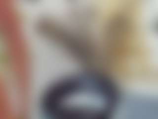 BlueEyesDesire's Live Sex Cam Show