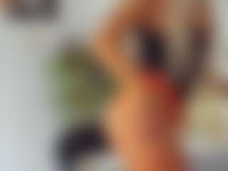 BlueEyesDesire's Live Sex Cam Show